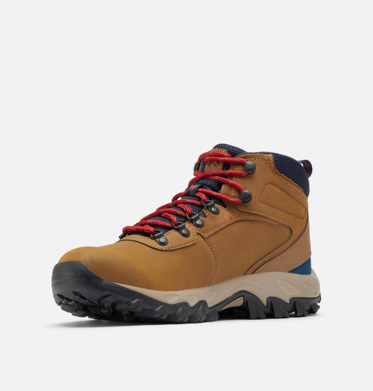 Columbia Newton Ridge™ Plus II Waterproof Men's Hiking Boots Light Brown/Red | AXF9130DA