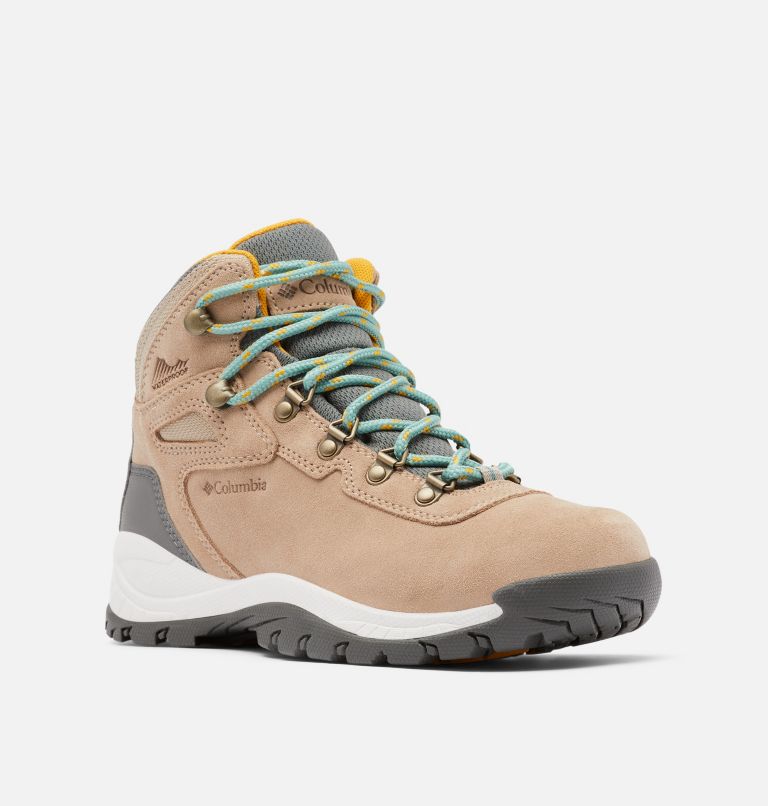 Columbia Newton Ridge™ Plus Waterproof Amped Women's Hiking Boots Brown/Green | FEY5786NH