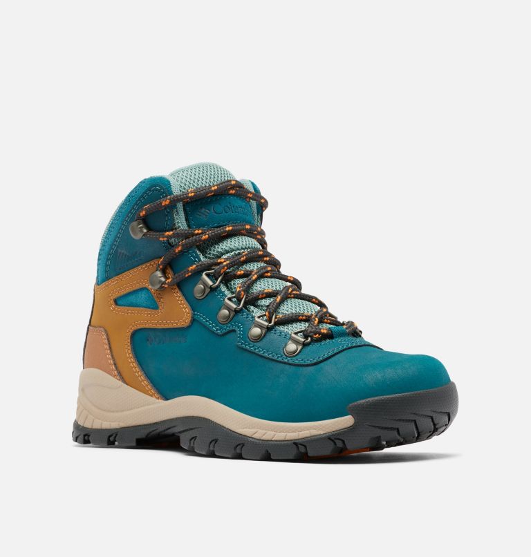 Columbia Newton Ridge™ Plus Waterproof Women's Hiking Boots Deep/Green | CDR7624BK